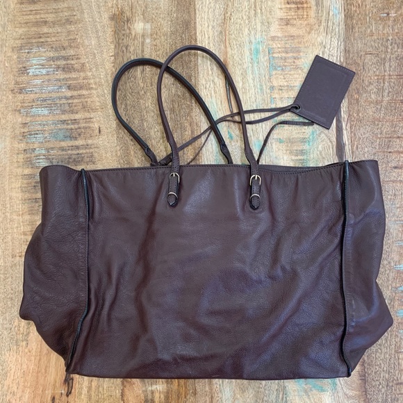 Balenciaga, Paris Tote/Purse - Picture 11 of 12